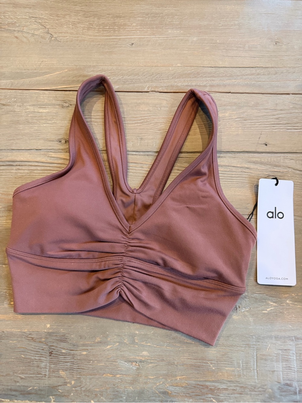 Neat ALO Yoga Wild Thing Bra Chestnut